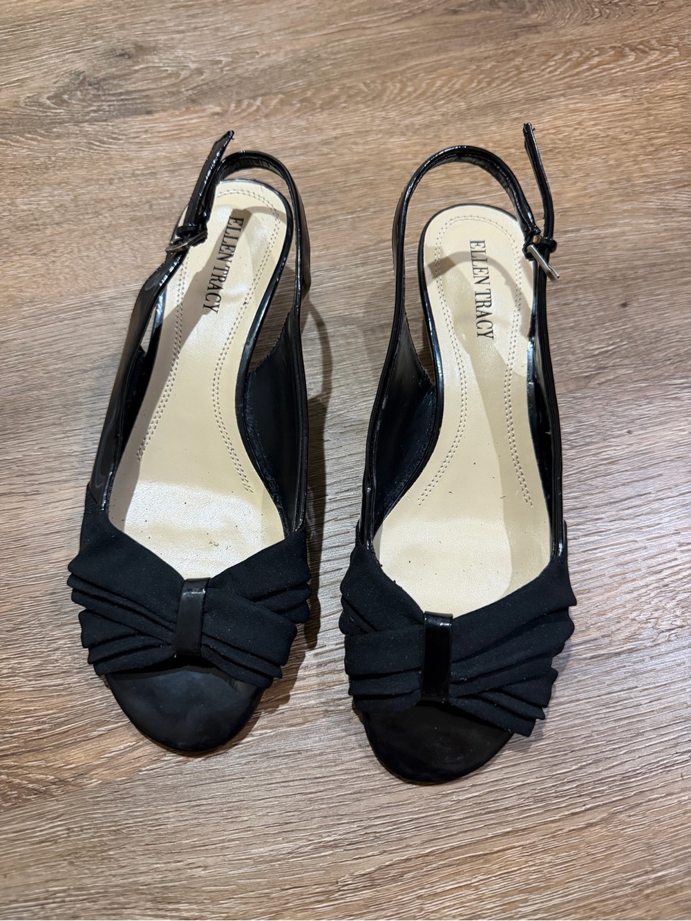 Ellen Tracy Jerry Black Slingback Wedge Sandals Bow Peep Toe Size 8M